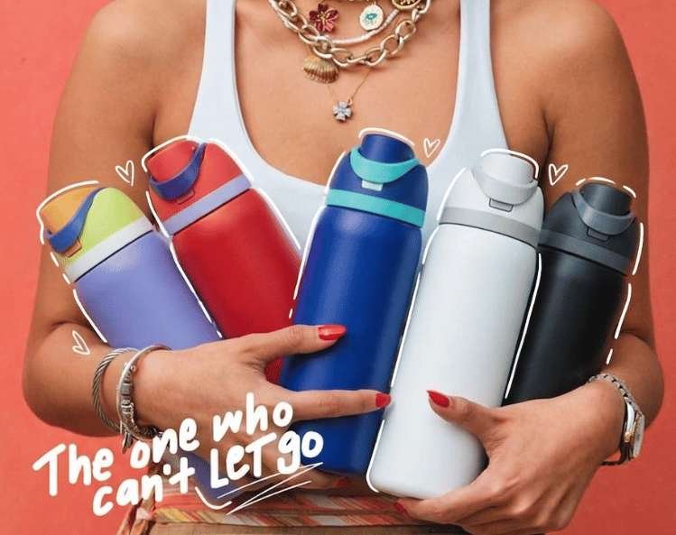 Drinkend Owala bottle